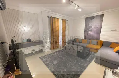 Apartment - 2 Bedrooms - 1 Bathroom for rent in Dream Land St. - Dream Land - Al Wahat Road - 6 October City - Giza
