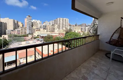 شقة - 2 غرف نوم - 2 حمامات للبيع في بولكلي - حي شرق - الاسكندرية