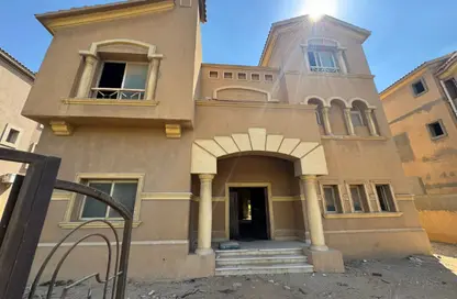 Villa - 6 Bedrooms - 5 Bathrooms for sale in Katameya Hills - 5th Settlement Compounds - The 5th Settlement - New Cairo City - Cairo