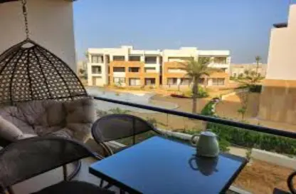 Chalet - 2 Bedrooms - 2 Bathrooms for sale in Azha - Al Ain Al Sokhna - Suez