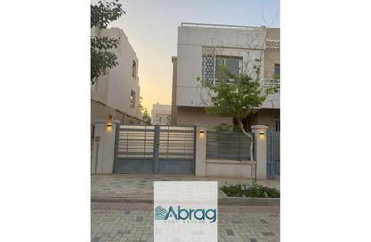Villa - 5 Bedrooms - 4 Bathrooms for sale in Atrio - Sheikh Zayed Compounds - Sheikh Zayed City - Giza