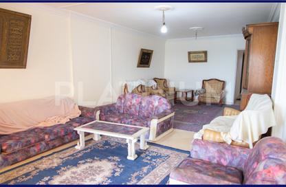Apartment - 3 Bedrooms - 3 Bathrooms for sale in Mohammad Ngeeb Street - Sidi Beshr - Hay Awal El Montazah - Alexandria