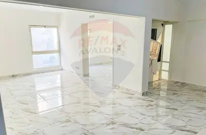 Apartment - 3 Bedrooms - 2 Bathrooms for sale in Roshdy St. - Roushdy - Hay Sharq - Alexandria