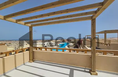 Apartment - 3 Bedrooms - 3 Bathrooms for sale in Makadi Orascom Resort - Makadi - Hurghada - Red Sea