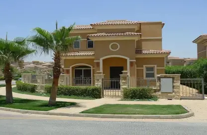 Villa - 4 Bedrooms - 4 Bathrooms for sale in Stone Park - 5th Settlement Compounds - The 5th Settlement - New Cairo City - Cairo