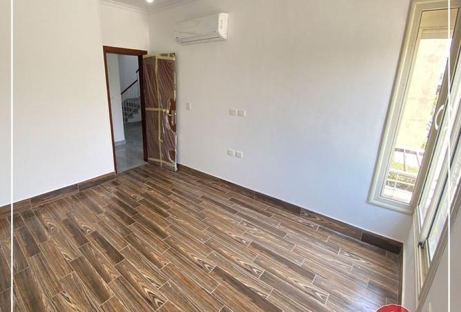 8011379 - Property Image 3