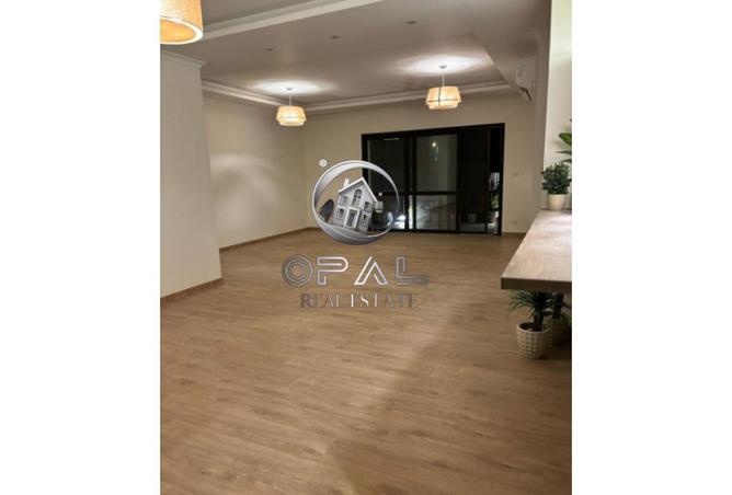8076972 - Property Main Image