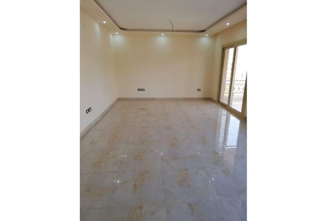 8096456 - Property Image 2