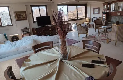 شقة - 2 غرف نوم - 1 حمام للايجار في شارع الحريه - الماظة - مصر الجديدة - القاهرة