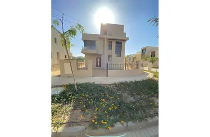 Villa - 4 Bedrooms - 6 Bathrooms for sale in O West - 6 October Compounds - 6 October City - Giza