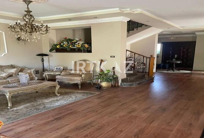 8143813 - Property Image 2