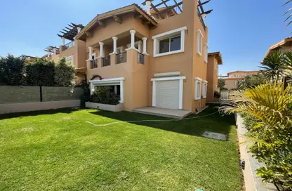 Twin House - 6 Bedrooms - 6 Bathrooms for rent in Hyde Park - New Cairo City - Cairo