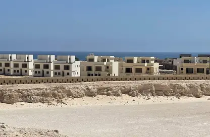 شاليه - 3 غرف نوم - 3 حمامات للبيع في سيشور - راس الحكمة - الساحل الشمالي