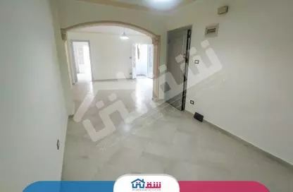 شقة - 2 غرف نوم - 1 حمام للبيع في شارع جمال عبد الناصر - المندرة - حي ثان المنتزة - الاسكندرية