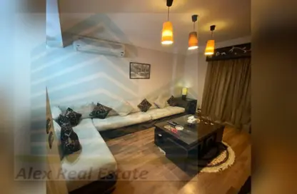Apartment - 3 Bedrooms - 3 Bathrooms for rent in Al Ghardaqah St. - San Stefano - Hay Sharq - Alexandria
