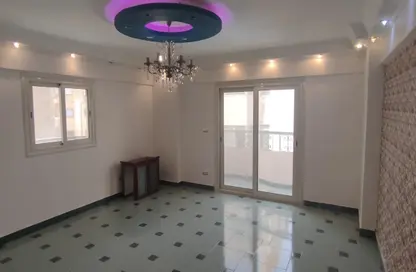 Apartment - 3 Bedrooms - 2 Bathrooms for sale in Wekalat El Laimon St. - Hussein Tawfik Saad St. - El Anfoshy - Hay El Gomrok - Alexandria