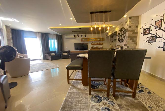 8081694 - Property Image 3