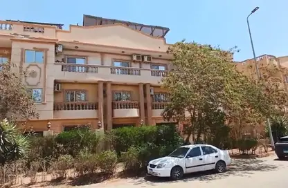 Apartment - 3 Bedrooms - 2 Bathrooms for sale in New Narges - New Cairo City - Cairo