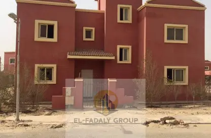 Villa - 4 Bedrooms - 4 Bathrooms for sale in Golf Al Solimania - Cairo Alexandria Desert Road - 6 October City - Giza