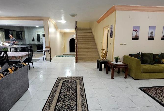 8348033 - Property Image 3