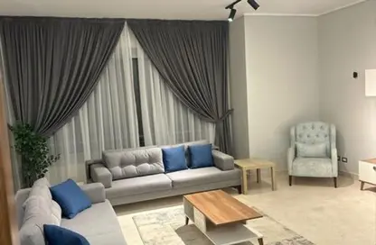 Apartment - 2 Bedrooms - 2 Bathrooms for rent in Palm Hills Village Gate - South Investors Area - New Cairo City - Cairo