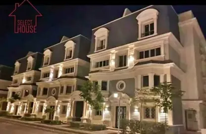 Townhouse - 3 Bedrooms - 2 Bathrooms for sale in Mountain View 4 - 6 October Compounds - 6 October City - Giza