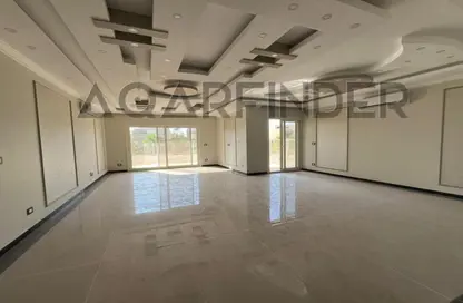 منزل مزدوج - 4 غرف نوم - 5 حمامات للايجار في ذا كراون - طريق مصر اسكندرية الصحراوي - مدينة 6 أكتوبر - الجيزة