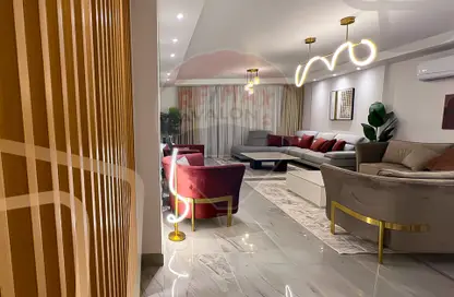 Apartment - 3 Bedrooms - 1 Bathroom for sale in Sky line - Smouha - Hay Sharq - Alexandria