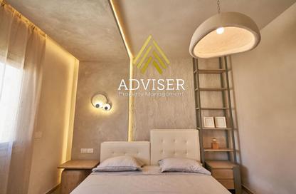 Villa - 5 Bedrooms - 5 Bathrooms for sale in Beit Al Bahr - Sidi Heneish - North Coast