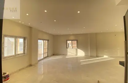 شقة - 3 غرف نوم - 3 حمامات للايجار في شارع البستان - الحي التاسع - الشيخ زايد - الجيزة