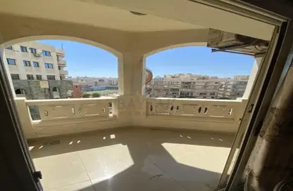 Apartment - 3 Bedrooms - 2 Bathrooms for sale in Victor Ammanuel Square - Smouha - Hay Sharq - Alexandria