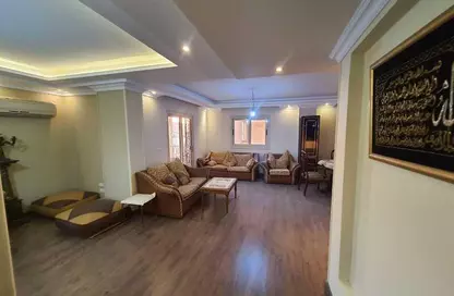Apartment - 3 Bedrooms - 2 Bathrooms for rent in 7th District - Sheikh Zayed City - Giza