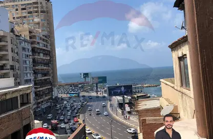 Apartment - 5 Bedrooms - 3 Bathrooms for sale in Gleim Square - Glim - Hay Sharq - Alexandria