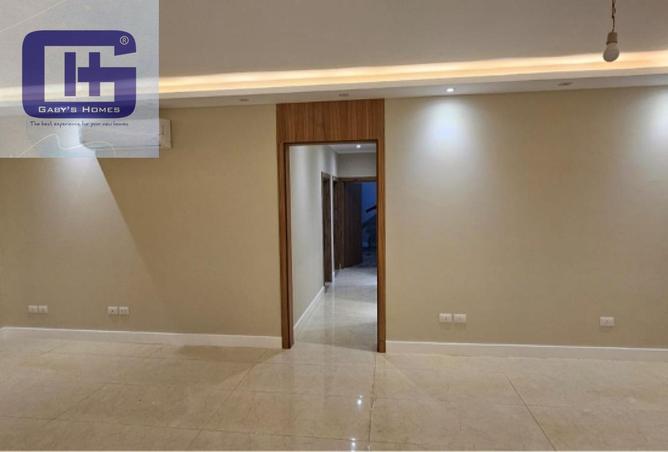 8223383 - Property Image 2