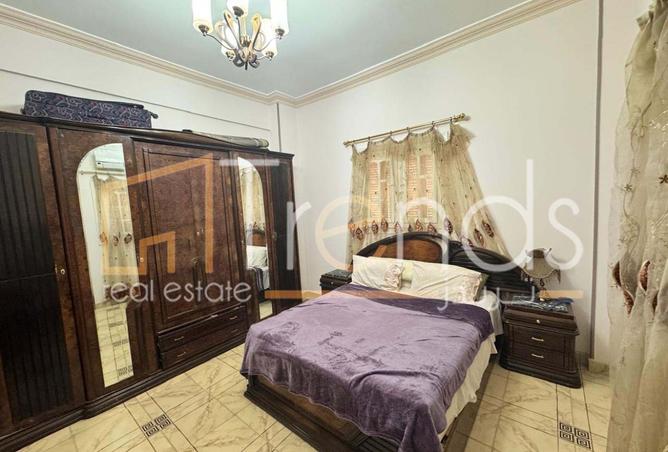 8224917 - Property Image 2