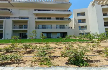 Apartment - 3 Bedrooms - 3 Bathrooms for sale in The Fourteen Golf Residences - Uptown Cairo - Mokattam - Cairo