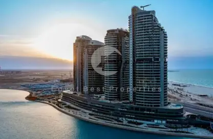 Apartment - 2 Bedrooms - 2 Bathrooms for sale in North Edge Towers - New Alamein City - Al Alamein - North Coast