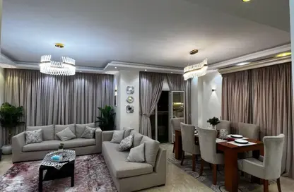 شقة - 3 غرف نوم - 3 حمامات للايجار في المستشارين - المستثمرين الشمالية - مدينة القاهرة الجديدة - القاهرة