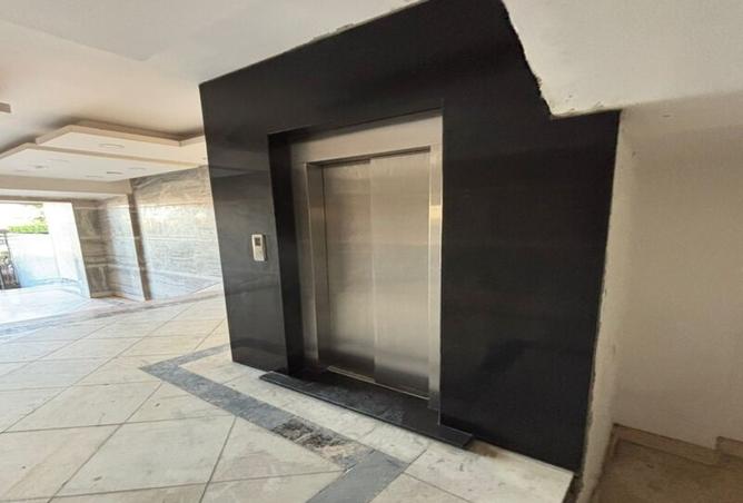 8142622 - Property Image 2