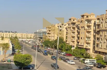 شقة - 3 غرف نوم - 2 حمامات للايجار في المستثمر الصغير - الحي العاشر - الشيخ زايد - الجيزة