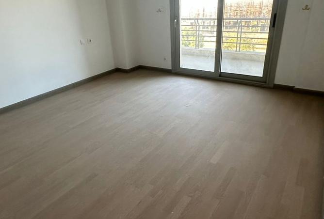 8497812 - Property Image 2