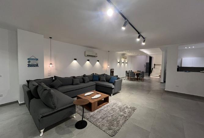 8328758 - صورة العقار 2