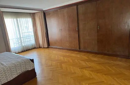 Apartment - 2 Bedrooms - 2 Bathrooms for sale in Garden City - Cairo