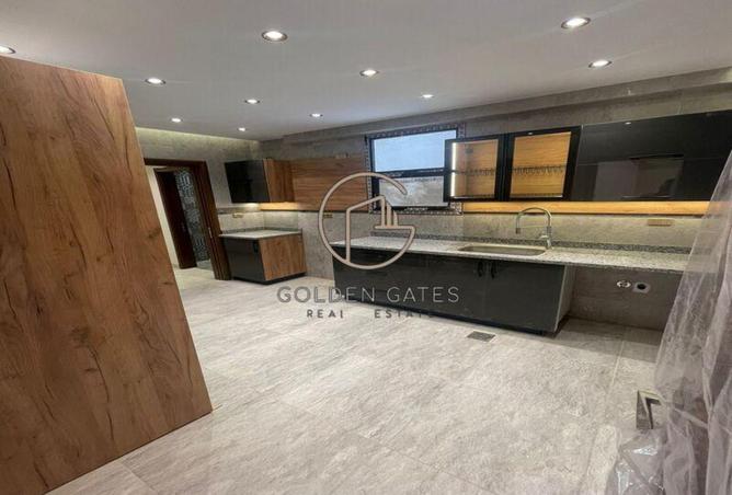 8476761 - Property Image 3