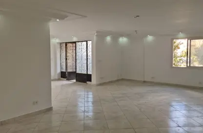 Apartment - 2 Bedrooms - 1 Bathroom for rent in El Rehab Extension - Al Rehab - New Cairo City - Cairo