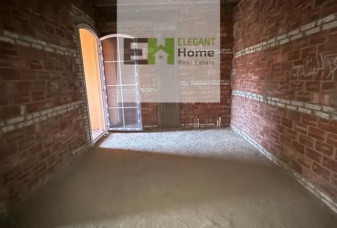 8069175 - Property Image 3