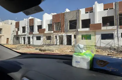 Townhouse - 4 Bedrooms - 4 Bathrooms for sale in Azzar 2 - 5th Settlement Compounds - The 5th Settlement - New Cairo City - Cairo