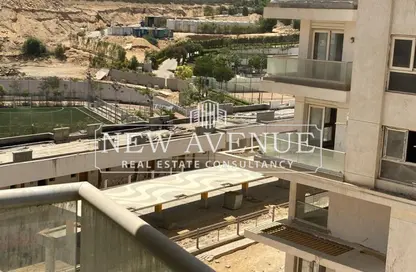 Apartment - 3 Bedrooms - 3 Bathrooms for sale in Mountain View iCity - 5th Settlement Compounds - The 5th Settlement - New Cairo City - Cairo