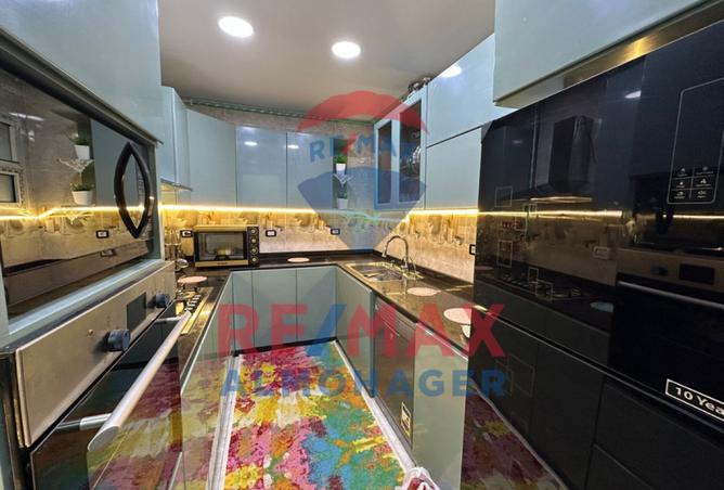 8158130 - Property Image 3