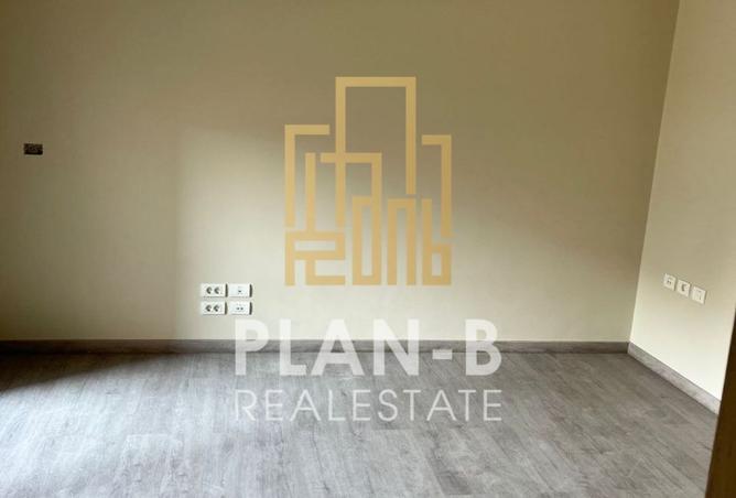 8223818 - Property Main Image